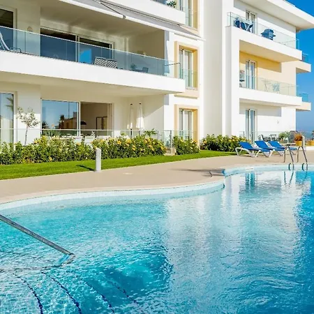 Luxury Ocean Apartment, Porto De Mos, Lagos * Porto de Mós